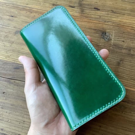 オイルコードバングリーン×ルガトショルダーワイン トラッカーウォレット