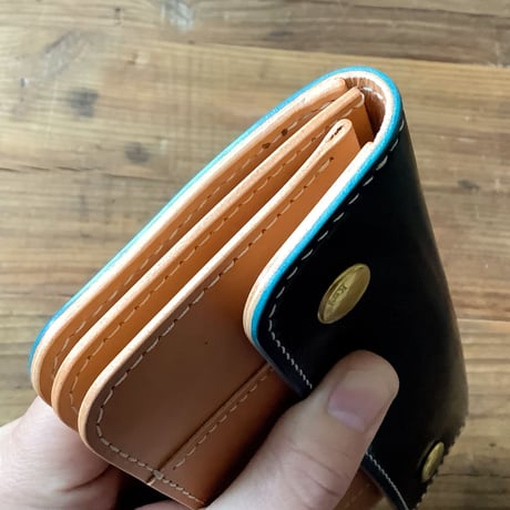 ネイビーオイルコードバン×ラティーゴレザー　トラッカーウォレット