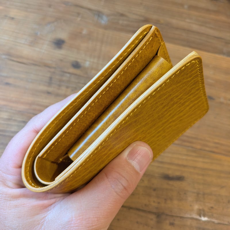 新品【ルタヌア】きれいカラー★フランス製本革ショルダーバッグ★お財布 イエロー黄 ルガトショルダーイエロー 二つ折り財布 小銭入れあり | keywest828