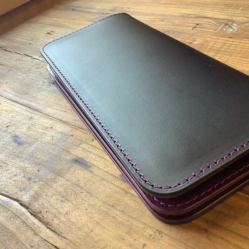 黒革×ルガトショルダー紫 パープル 長財布 小銭入れあり | keywest828