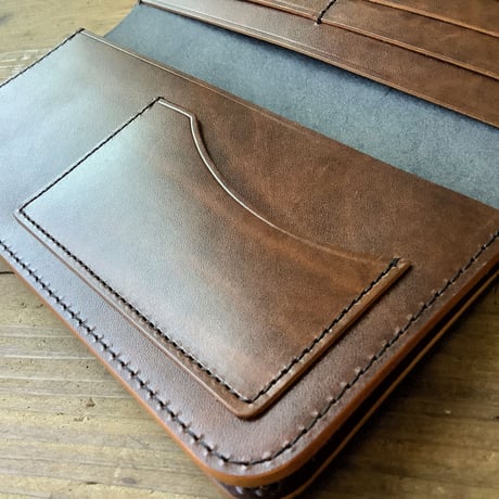 黒革×ルガトショルダーブラウン　長財布　小銭入れ無し