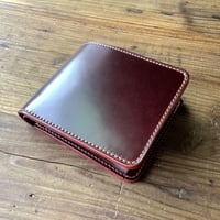 オイルコードバンバーガンディ×ルガトショルダーワイン 二つ折り財布 小銭入れあり