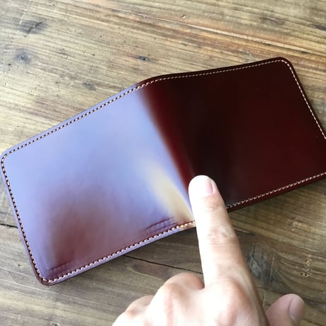 ブラウンコードバン×ルガトショルダーワイン 二つ折り財布 小銭入れあり