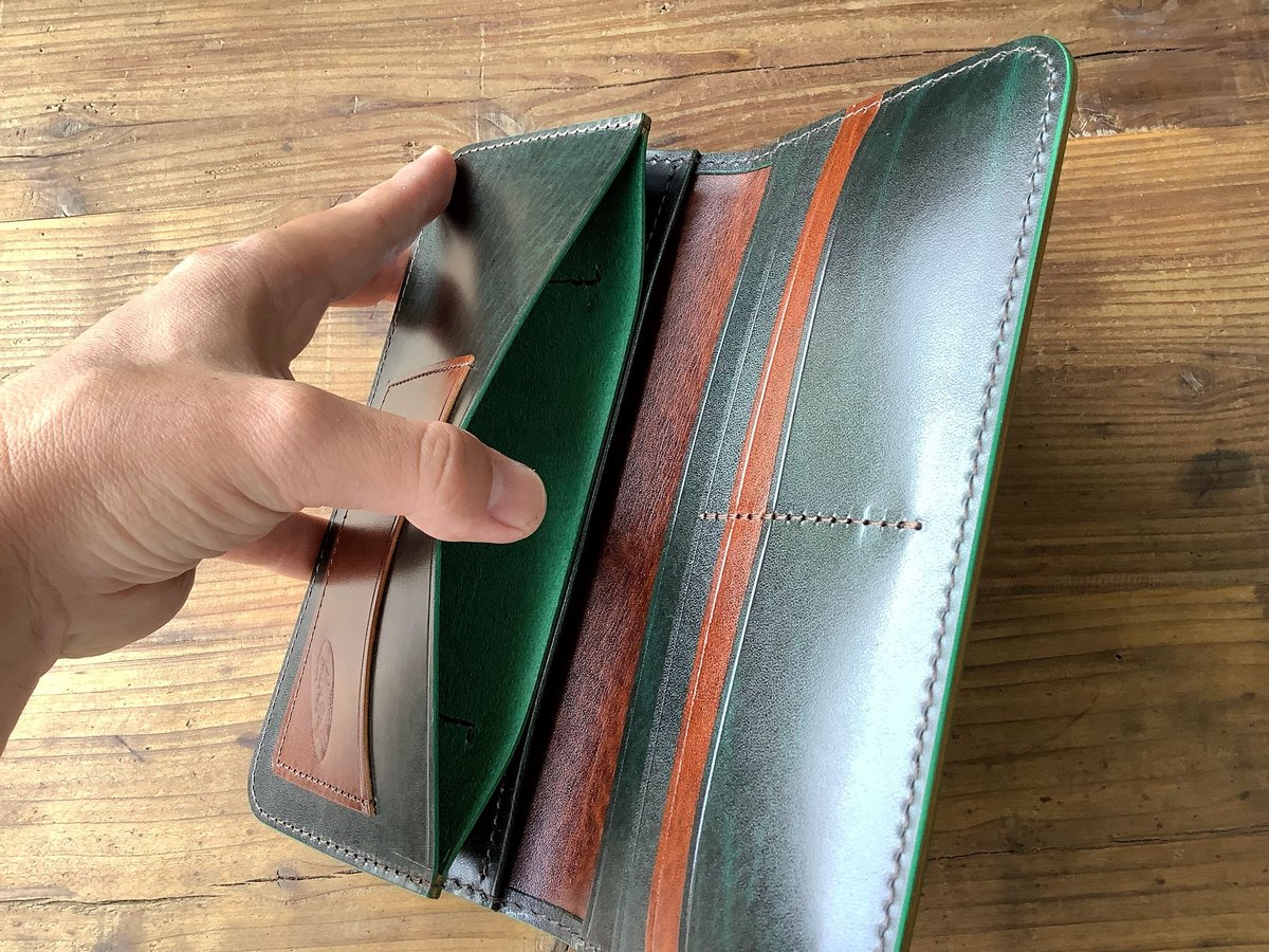 ルガトショルダーグリーン×ブラウン 長財布 小銭入れ無し | keywest828
