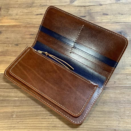 ルガトショルダーブラウン×ネイビー　 長財布 小銭入れあり