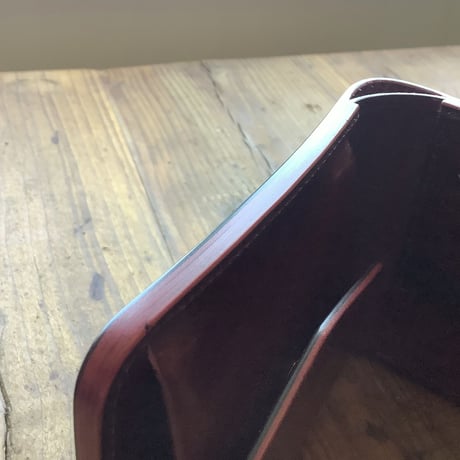 オイルコードバン黒×ルガトショルダーワイン　 二つ折り財布 小銭入れあり