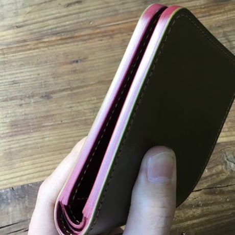 オリーブコードバン×ルガトショルダーワイン 二つ折り財布 小銭入れなし