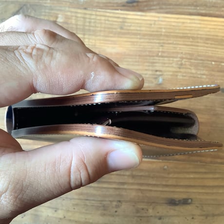 ロカドコードバンブルー×ルガトショルダー　ダークブラウン 二つ折り財布 小銭入れあり