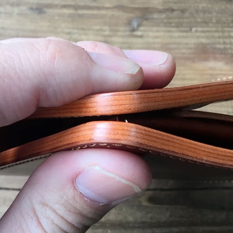 オイルコードバン赤茶×ルガトショルダーオレンジ 二つ折り財布   小銭入れあり