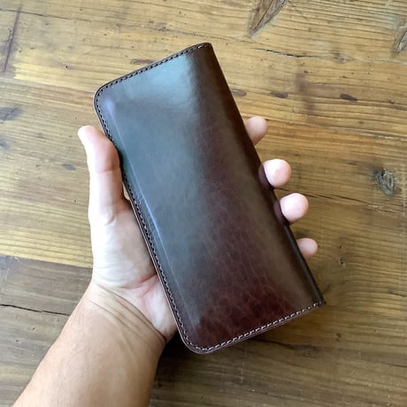 ルガトショルダーネイビー　長財布　小銭入れ無し  カードウォレット