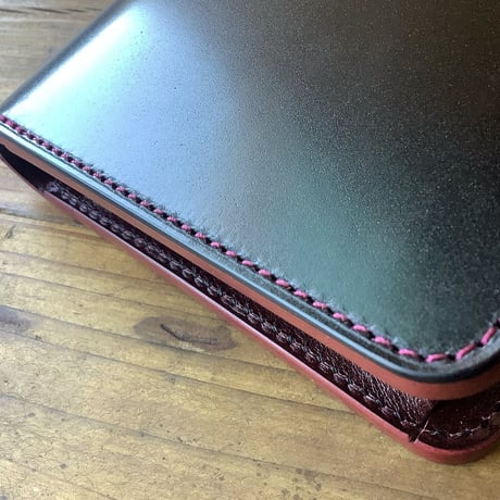 オイルコードバン黒×ルガトショルダーワイン　 二つ折り財布 小銭入れあり