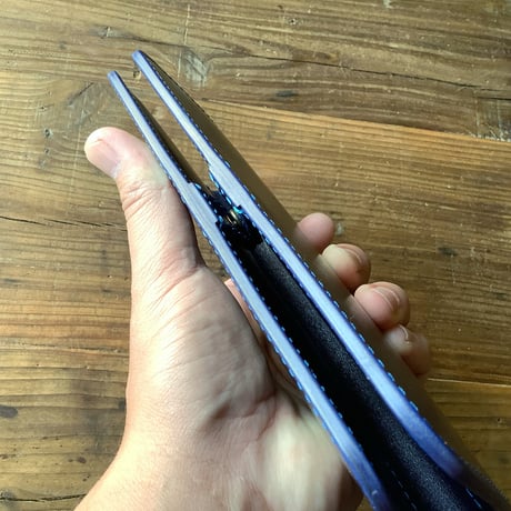 ルガトショルダーネイビー　長財布　小銭入れ無し  カードウォレット