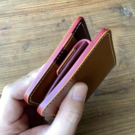 オイルコードバンブラウン×ルガトショルダーワイン 二つ折り財布 小銭入れあり