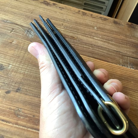 トラッカーウォレット  黒　オイルレザー  ダイヤパターン