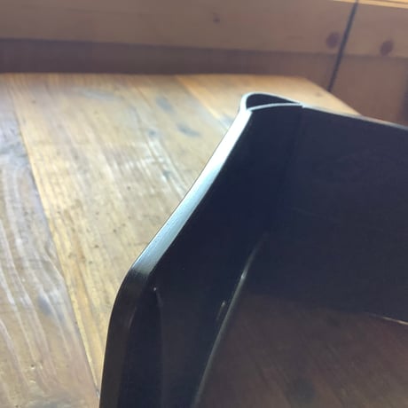 黒牛革 二つ折り財布 小銭入れあり