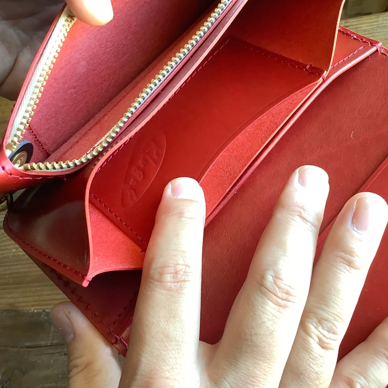 ルガトショルダー赤 トラッカーウォレット 表革ロングバージョン