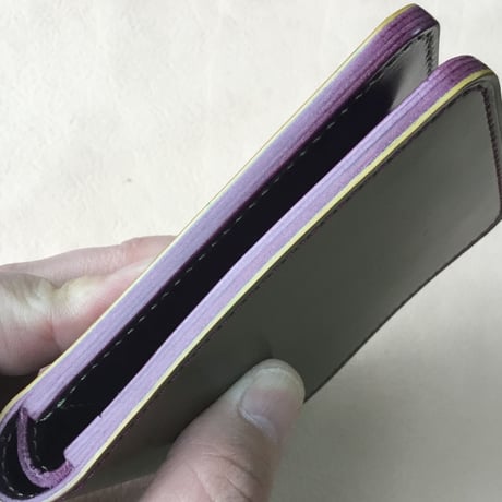 オリーブグリーンコードバン×ルガトショルダーパープル 二つ折り財布 小銭入れあり