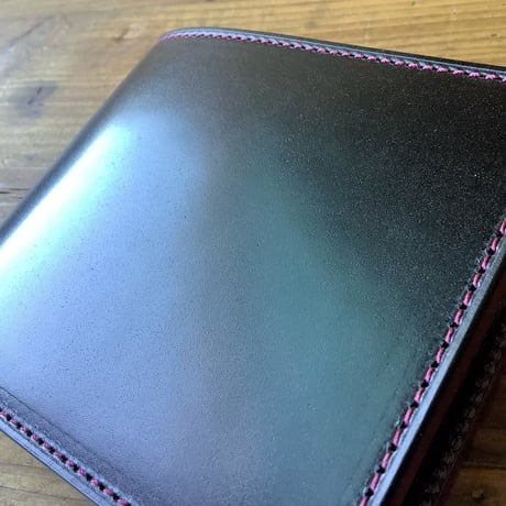 オイルコードバン黒×ルガトショルダーワイン　 二つ折り財布 小銭入れあり