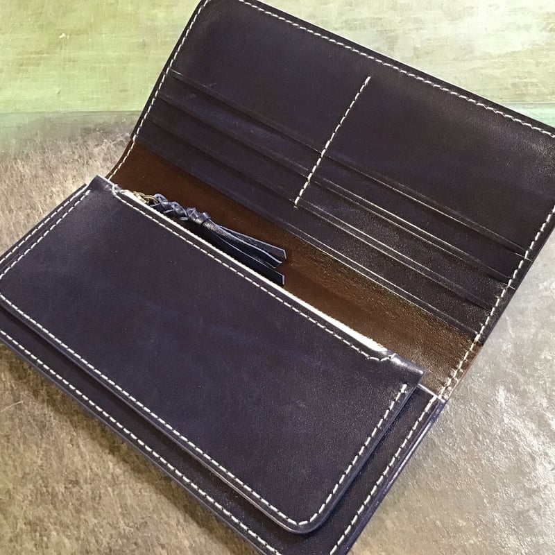 ルガトショルダーネイビー&ブラウン 長財布 小銭入れあり