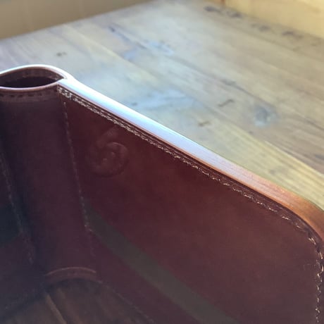 オイルコードバンオリーブ×ルガトショルダーブラウン 二つ折り財布 小銭入れなし