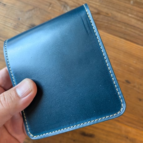オイルコードバンネイビー×ルガトショルダーオレンジ 二つ折り財布  小銭入れあり