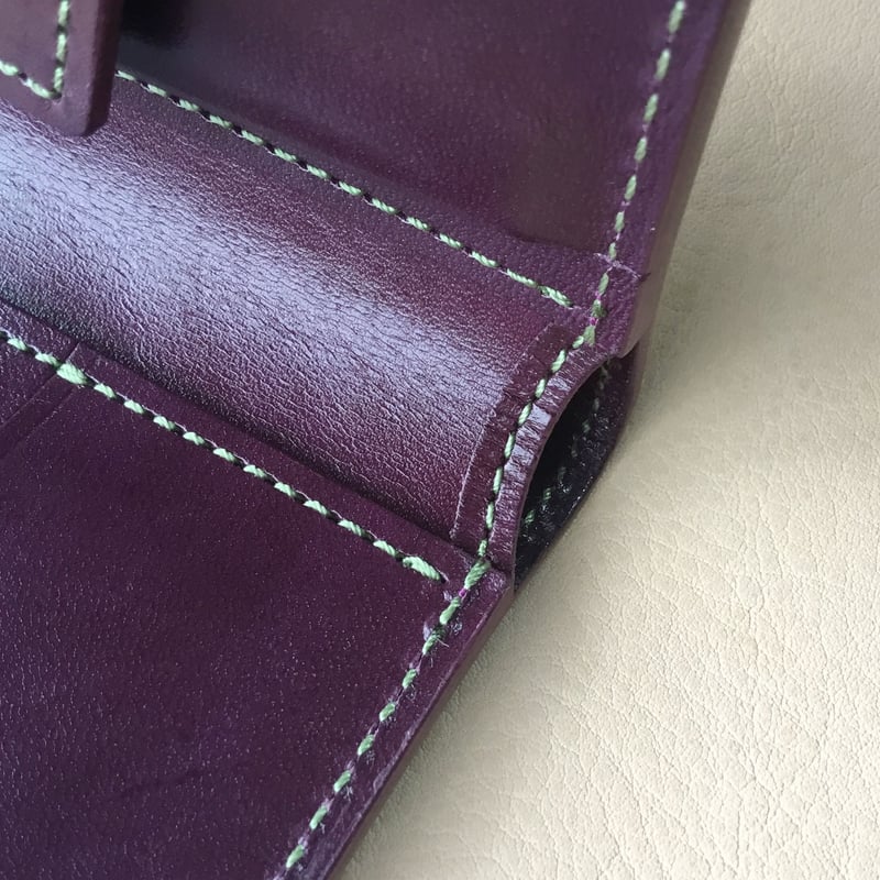 オリーブグリーンコードバン×ルガトショルダーパープル 二つ折り財布