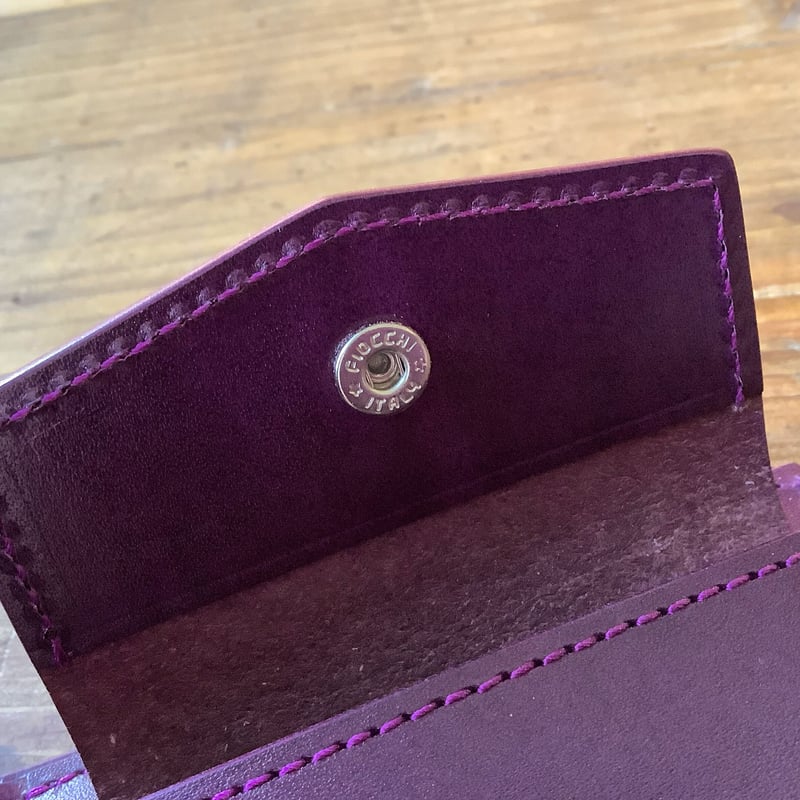 ルガトショルダーパープル 紫 二つ折り財布 小銭入れあり | keywest828