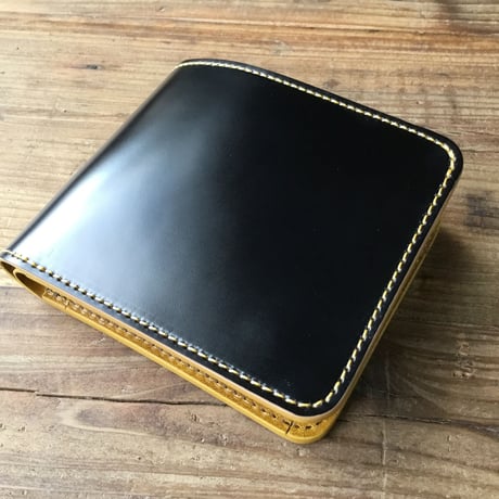 コードバン黒×ルガトショルダーイエロー 二つ折り財布 小銭入れあり