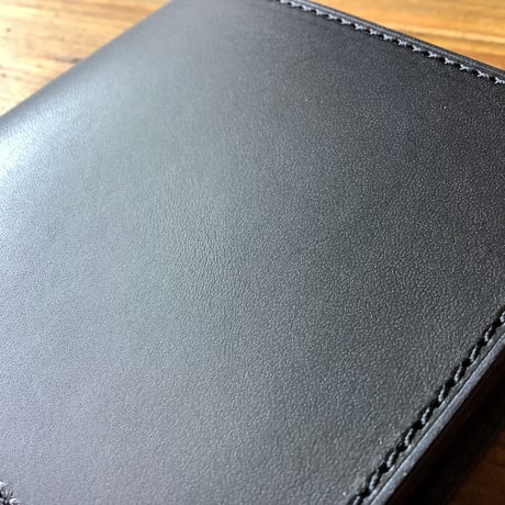 黒牛革 二つ折り財布 小銭入れあり