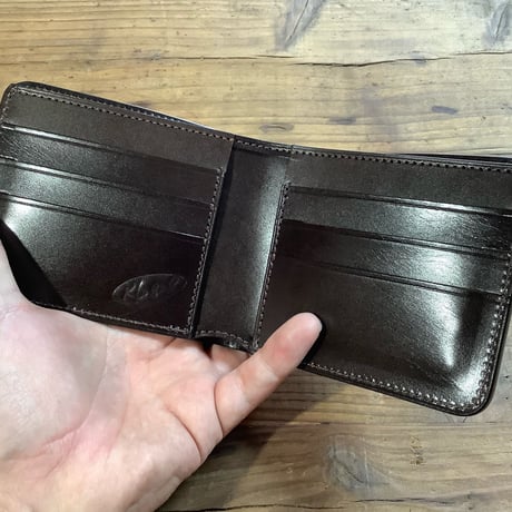 オイルコードバン黒×チョコ色牛革  二つ折り財布  小銭入れなし