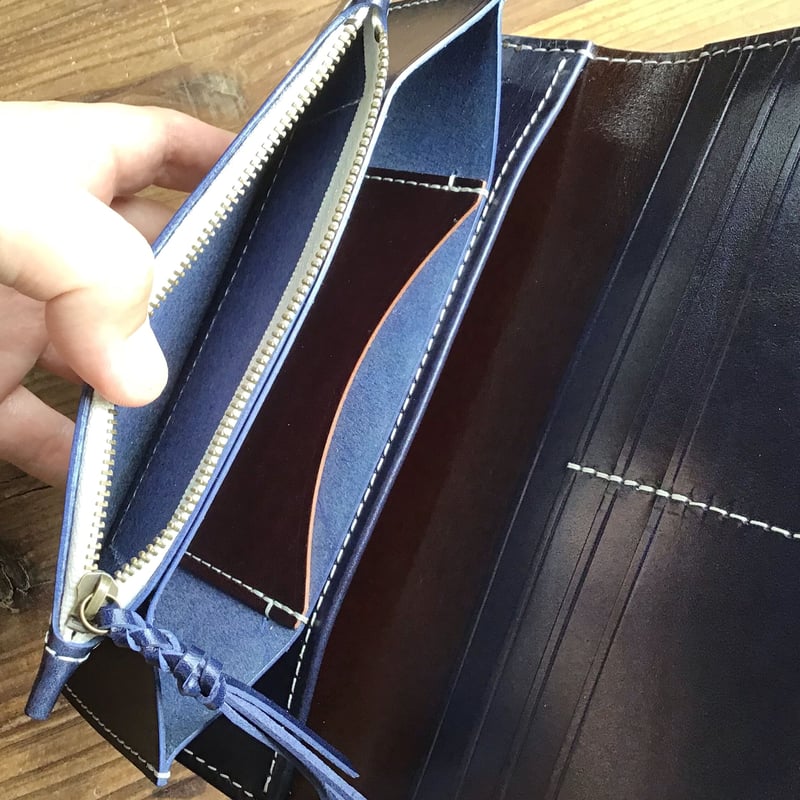 ルガトショルダーネイビー&ブラウン 長財布 小銭入れあり