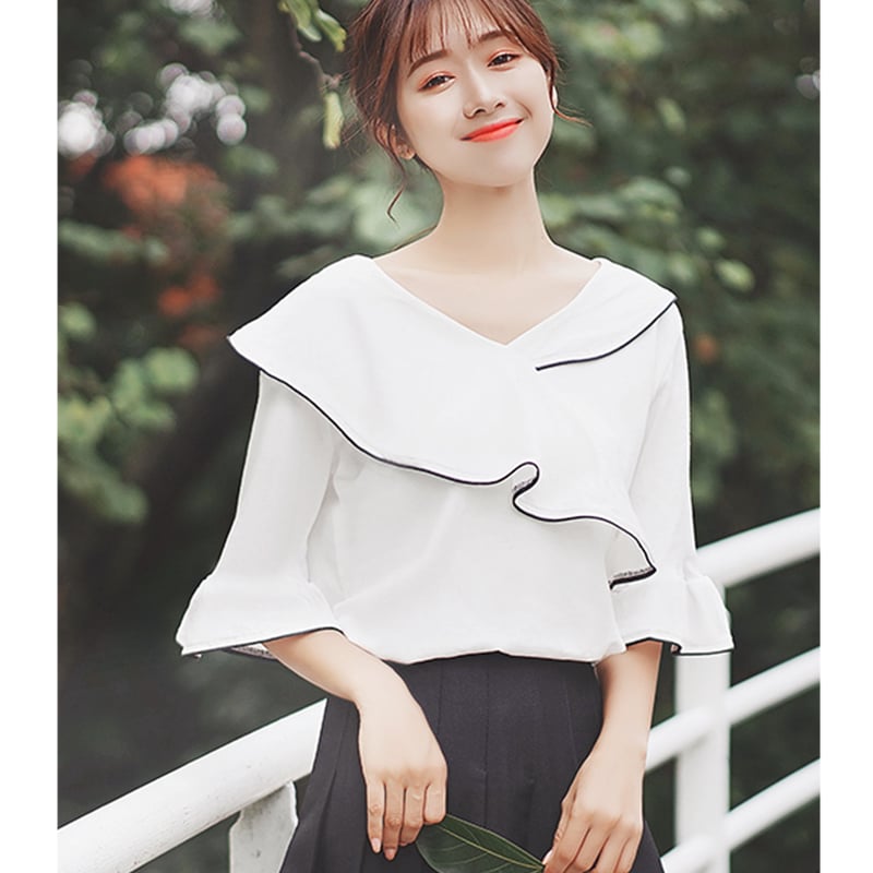美品 M'S GRACY フリルカシュクールブラウス 白サイズ38*ED1184 fifth（フィフス）の「フリルカシュクールデザインブラウス
