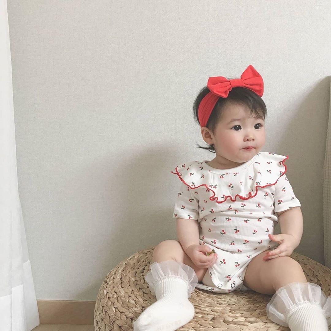 【KOHANA様】2点おまとめ 花柄ロンパース さくらんぼロンパース KOHANA様】2点おまとめ 花柄ロンパース さくらんぼロンパース
