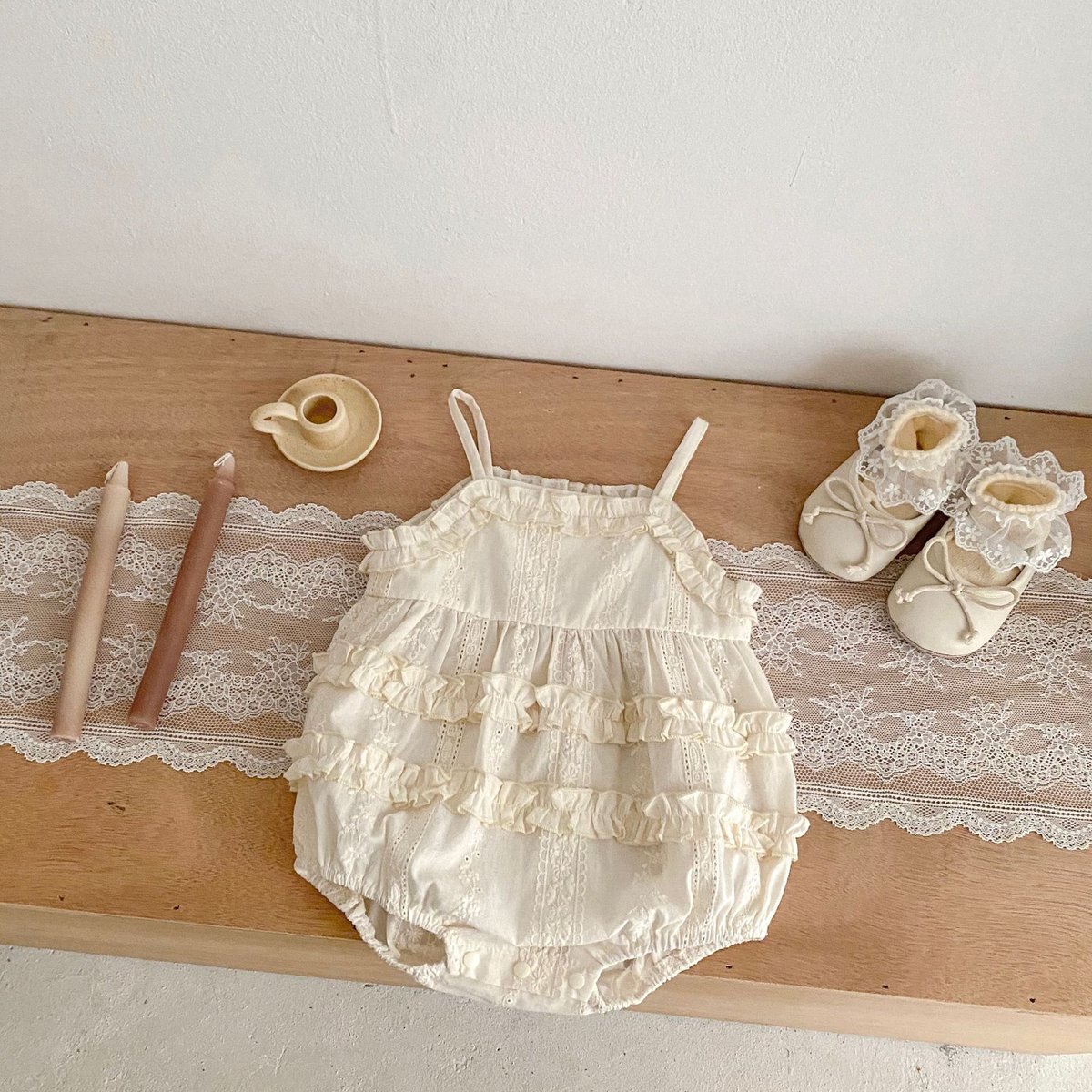 BABY TRIANA キャミソールロンパース　12-24m BABY TRIANA キャミソールロンパース12-24m