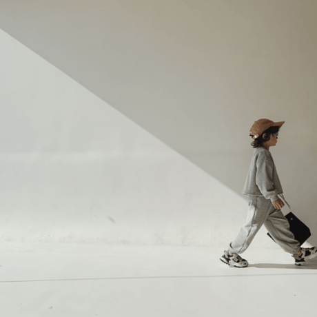 <即納/100size grayのみ>エンボスロゴ長袖セットアップ