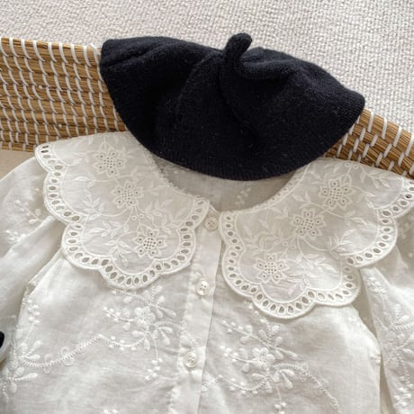 <予約商品/66㎝-100㎝>刺繍シャツ+サスペンダースカート(2点セット)