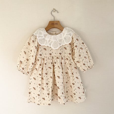 <即納/残り100sizeのみ>花柄長袖フリルワンピース