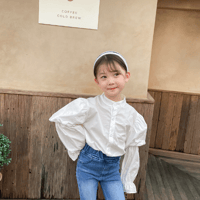 <即納/100size/110sizeのみ>GIRLS袖ボリュームホワイトシャツ