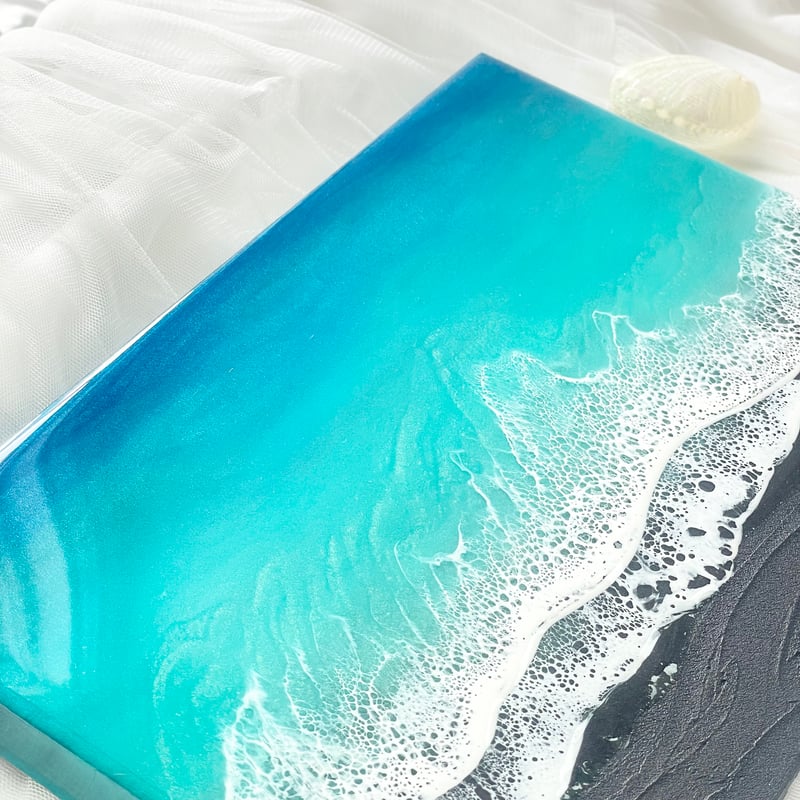 Black sand beach 海アート レジンアート | FLUID