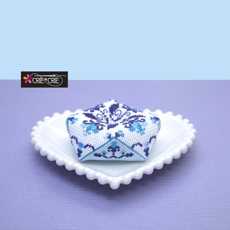 ♥クロスステッチで作る ビスコーニュキットNo.682