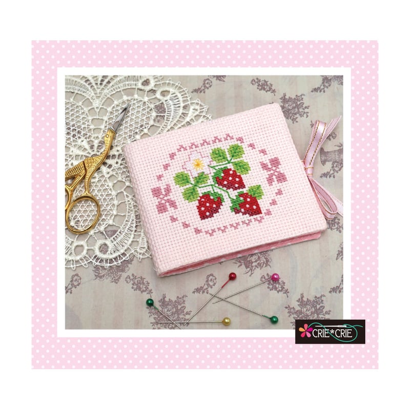 【Kokoro】新作　クロスステッチ　ハンドメイド完成品【39】 Kokoro】新作 クロスステッチ ハンドメイド完成品【39】 Kokoro様専用