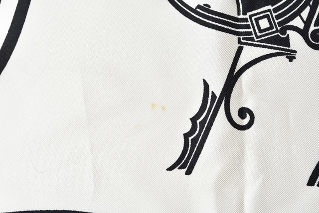 エルメス スカーフ HERMES スカーフ カレ90 シルクツイル 馬車/ロゴ