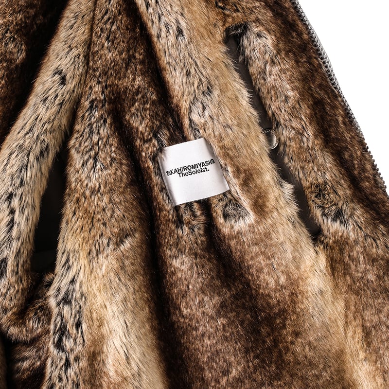 faux fur lining flight jacket. / beige x beige