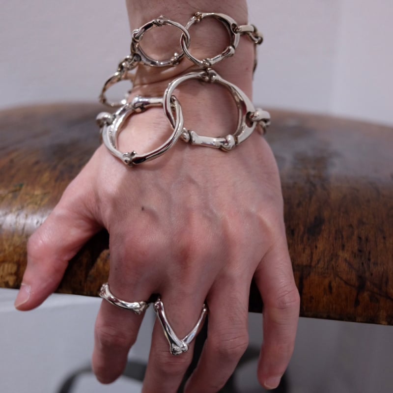 Soloist bone shaped carabiner bracelet L Soloist BONE SHAPED