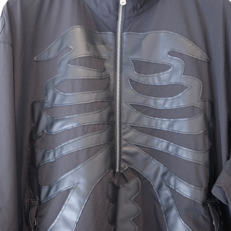 back gusset sleeve track jacket. (bone type01)