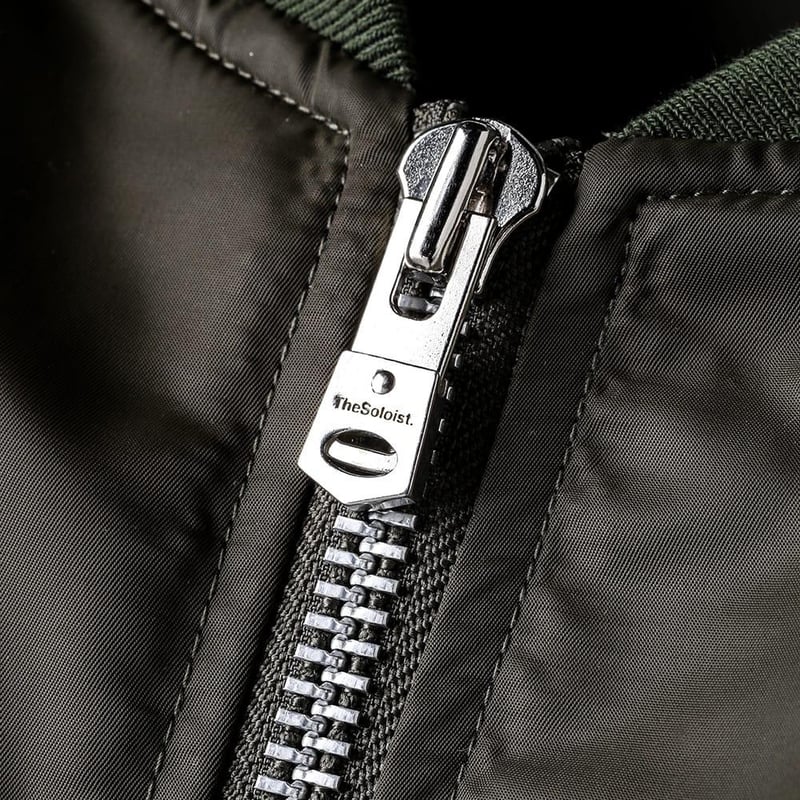 oversized bicolor flight jacket. / olive x oran oversized bicolor flight jacket. / olive x oran