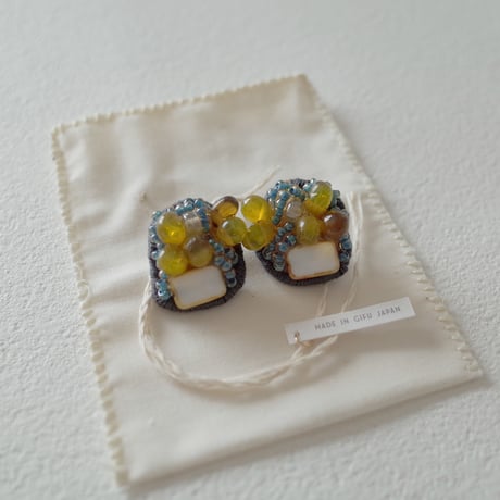 friend of creature"花梨のピアス"