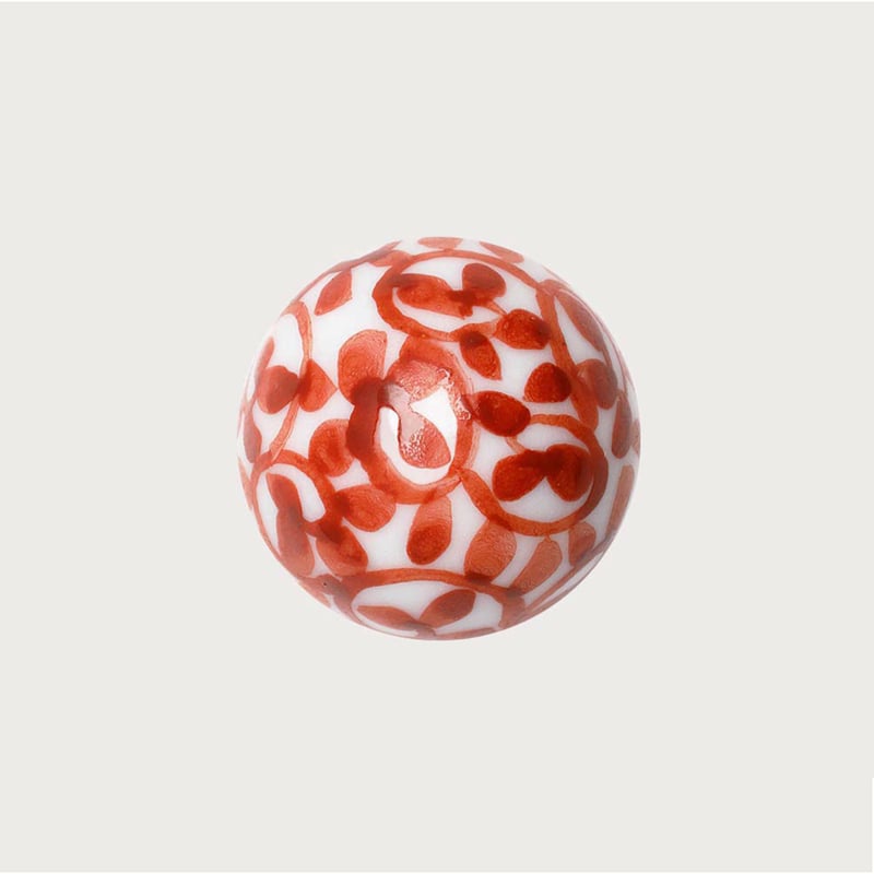 有田焼 赤絵「蛸唐草」ピンブローチ | wochi-j.shop 有田焼 赤絵「蛸唐草」ピンブローチ | wochi-j.shop