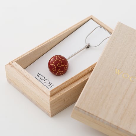 輪島赤漆 蒔絵「唐草」ネックレス