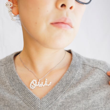 "Oui" Earring-cuff